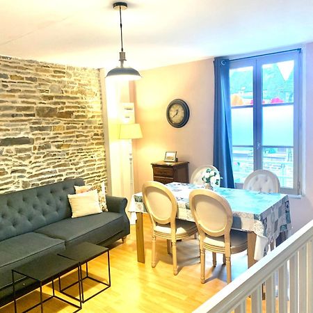 Appartement Familial Le Tanis Pontorson Exteriör bild